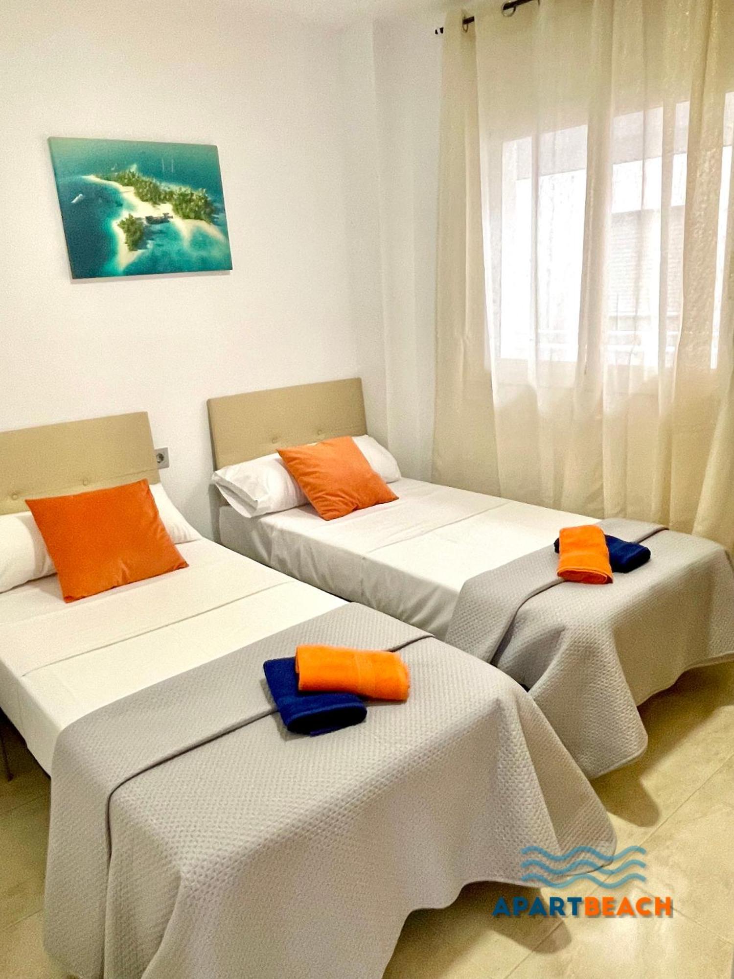 Apartamento ApartBeach GOLDEN Deluxe I Climatizado Parking Junto Playa Salou Exterior foto